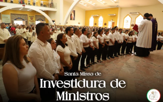 Investidura dos Novos Ministros Extraordinários da Comunhão na Paróquia São Judas Tadeu